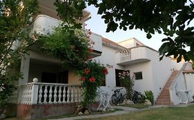 Apartmani Petra