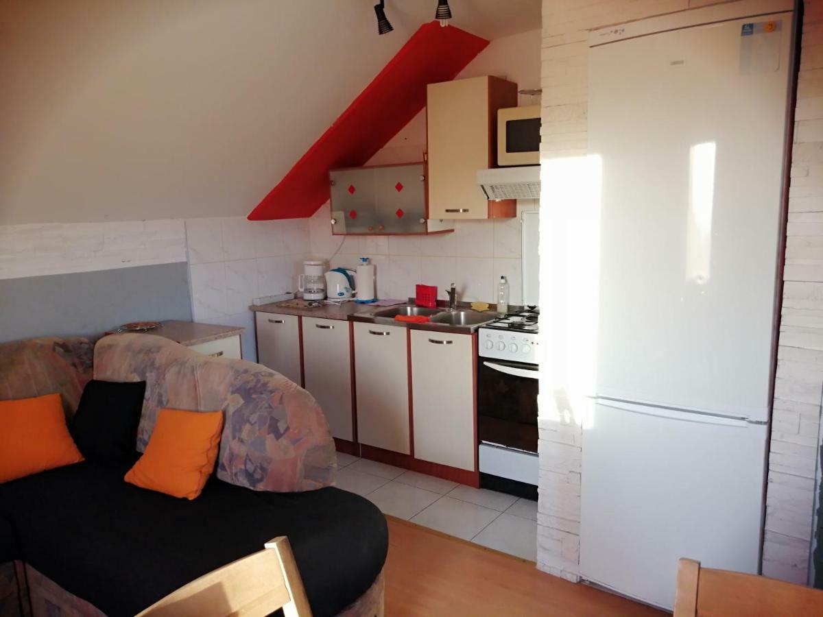 Apartmani Petra Vrsi Exterior foto